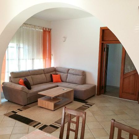 Apartment Sandra أوماغ المظهر الخارجي الصورة