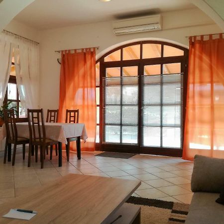 Apartment Sandra أوماغ المظهر الخارجي الصورة