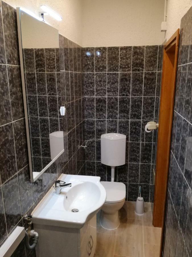 Apartment Sandra أوماغ المظهر الخارجي الصورة