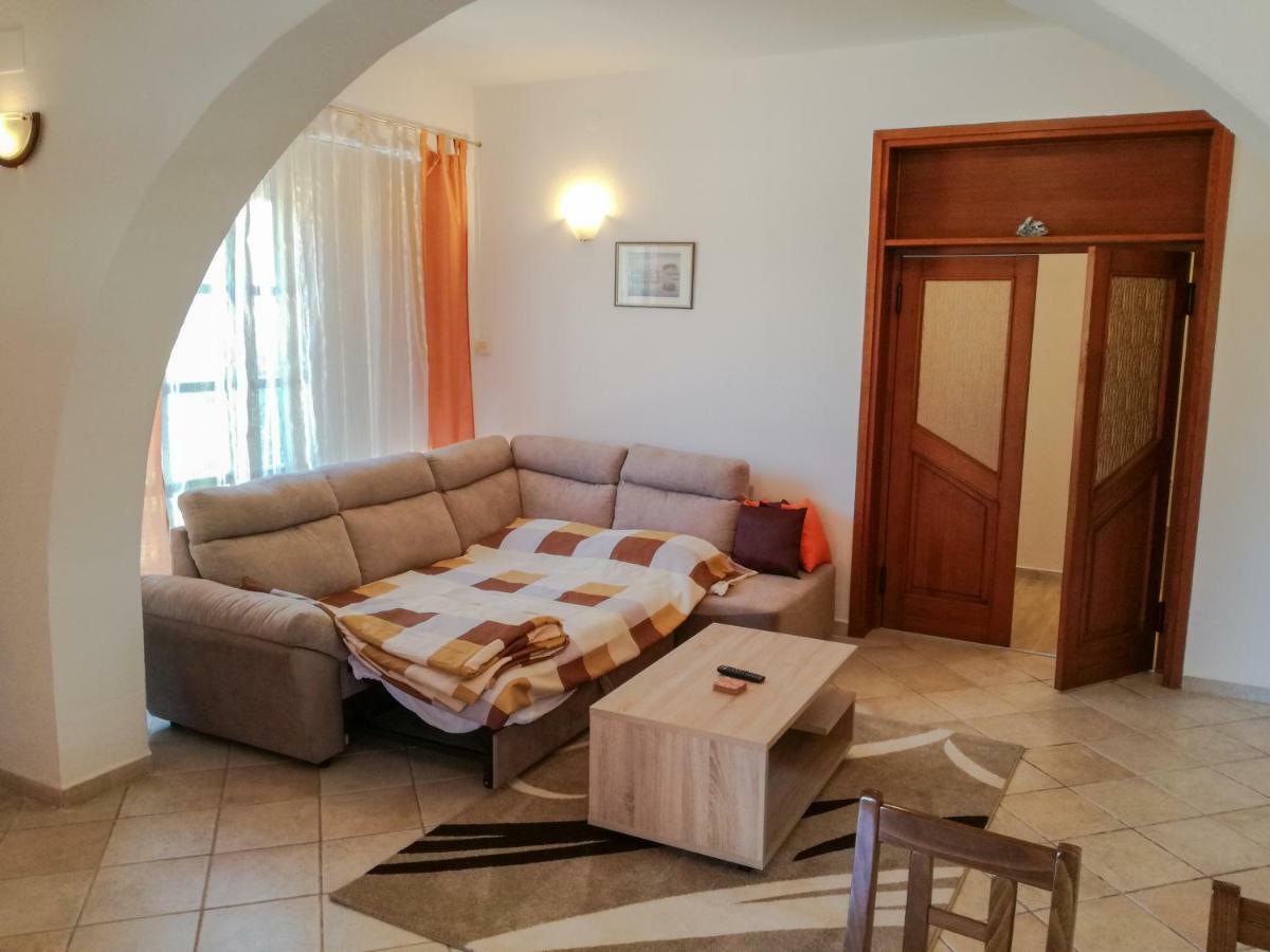 Apartment Sandra أوماغ المظهر الخارجي الصورة